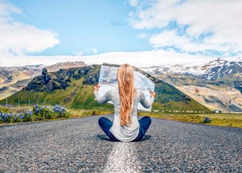 <div>Iceland: A Wild Ride Through Vulcanoes and Mystic Landscapes</div>